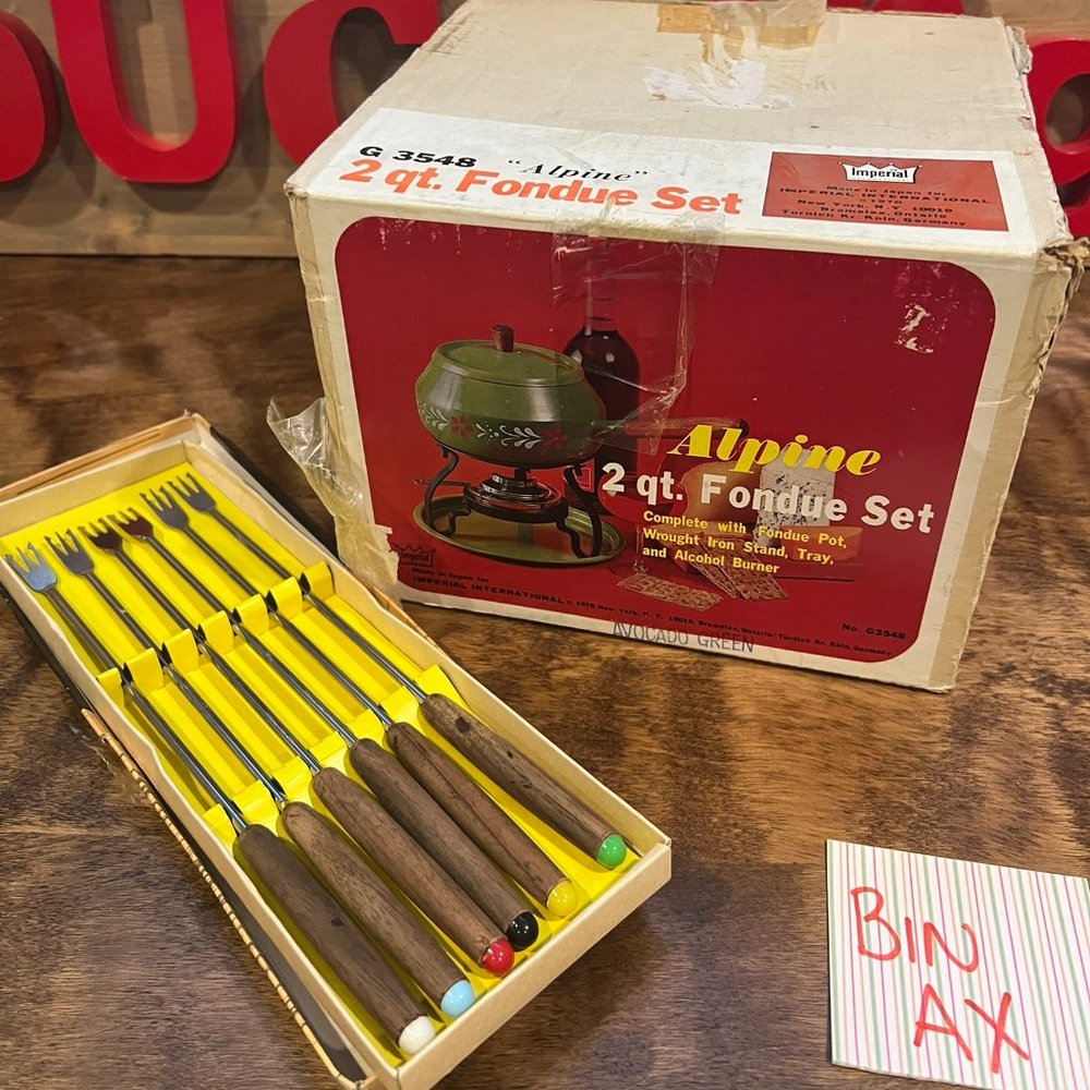 Vintage Mid Century 2QT Alpine Fondue Pot Avacado Green NOS Made In Japan